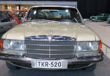 Vuoden auto: Vuonna 1974 raati päätyi edustusluokan Mercedes-Benz 450 SE -autoon