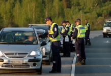 Tiistaina poliisi puhalluttaa tavallista enemmän