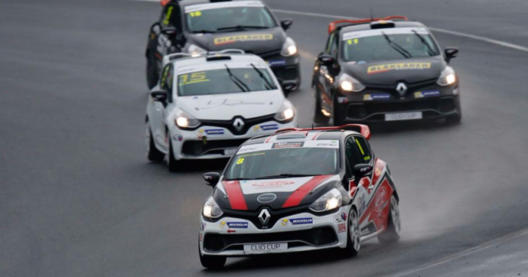 Ilmari Korpivaara Renault Clio -kisan voittoon Norjassa