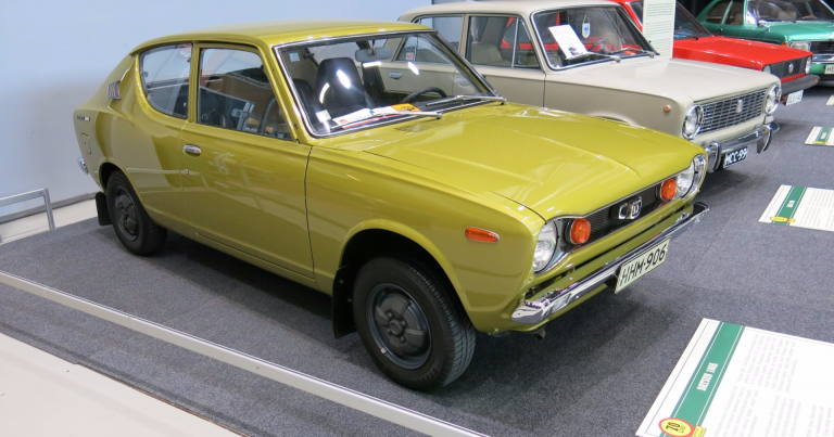 Плакат Datsun 100a