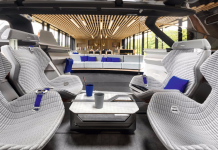 Renaultin visiossa auto on osa olohuonetta tai makuuhuonetta