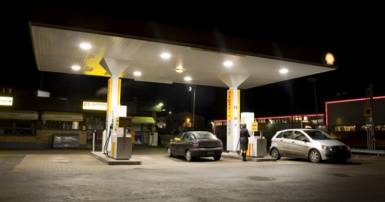 Autotoday 10 vuotta sitten: Nouseeko bensan hinta ensi vuonna yli 1,8 euron?