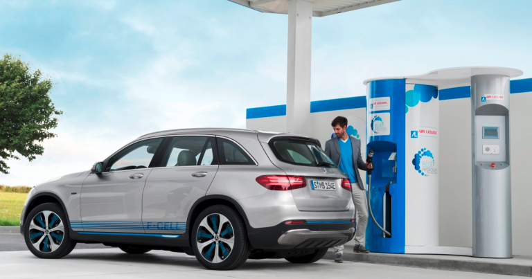 Mercedes-Benzillä dieselmoottoreilla on vielä merkittävä rooli, mutta sähköiset voimalinjat ovat jo nurkan takana!