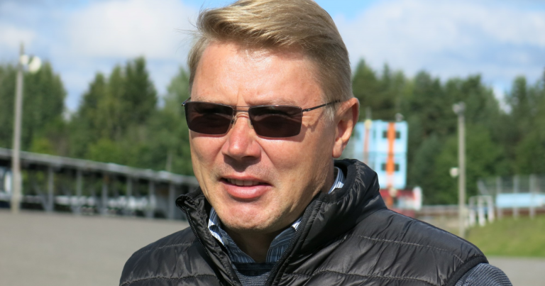 Mika Häkkinen: "Varikkopysähdykset otettava syyniin!"