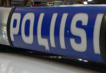 Matkustaja osoitti poliisia käsiaseella takaa-ajon päätteeksi