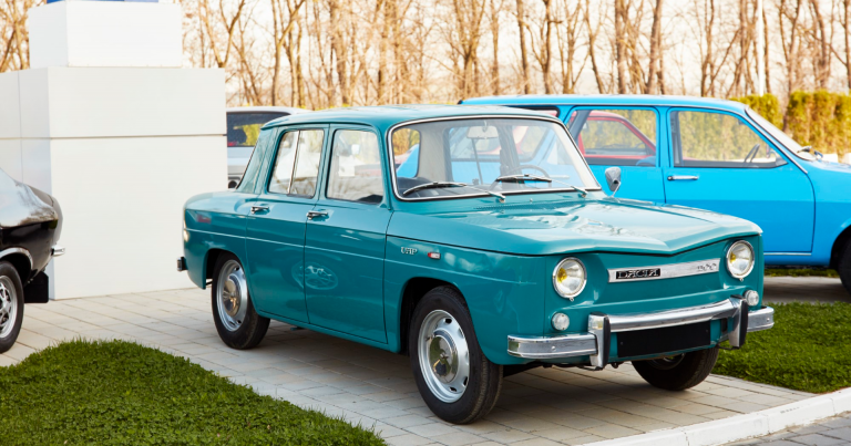 Dacia täyttää 50 vuotta – tästä mallista kaikki alkoi!