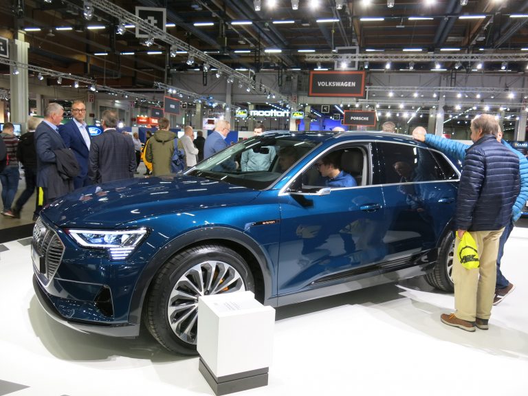 Audin uunituore sähköauto nyt esillä Auto 2018 -tapahtumassa