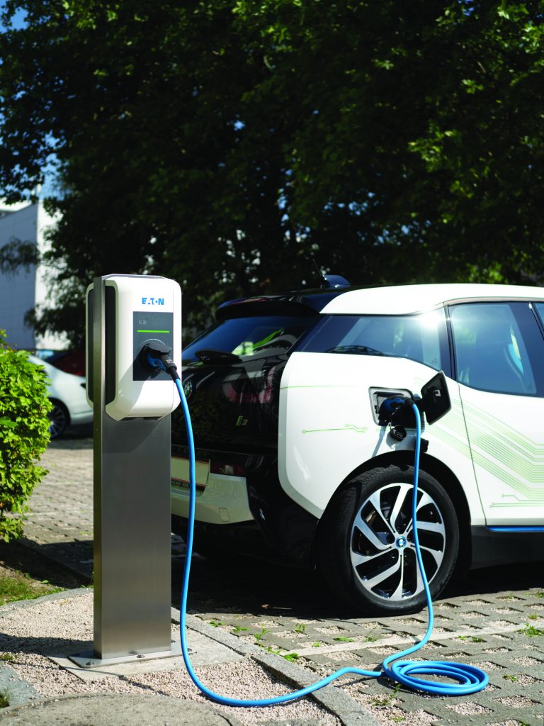 Uusi sähköautojen latausasemaratkaisu markkinoille Uusi sähköautojen latausasemaratkaisu markkinoille