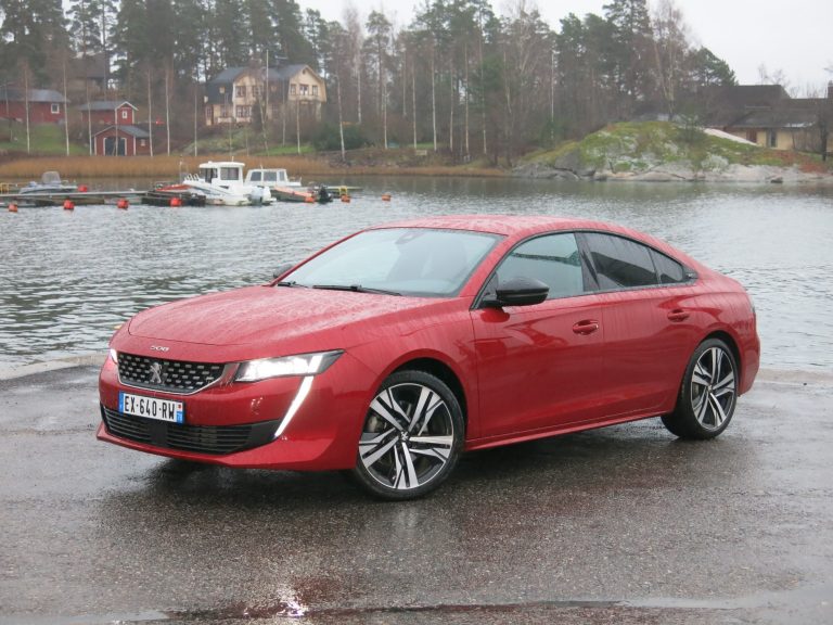Autotoday tutustui: Peugeotin lippulaiva – Peugeot 508