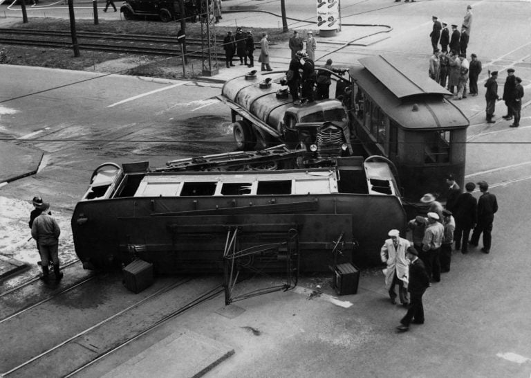 Päivän kolarikuva: ”Hirvittävä bensiinikaasuräjähdys vältettiin vain hyvän onnen avulla”