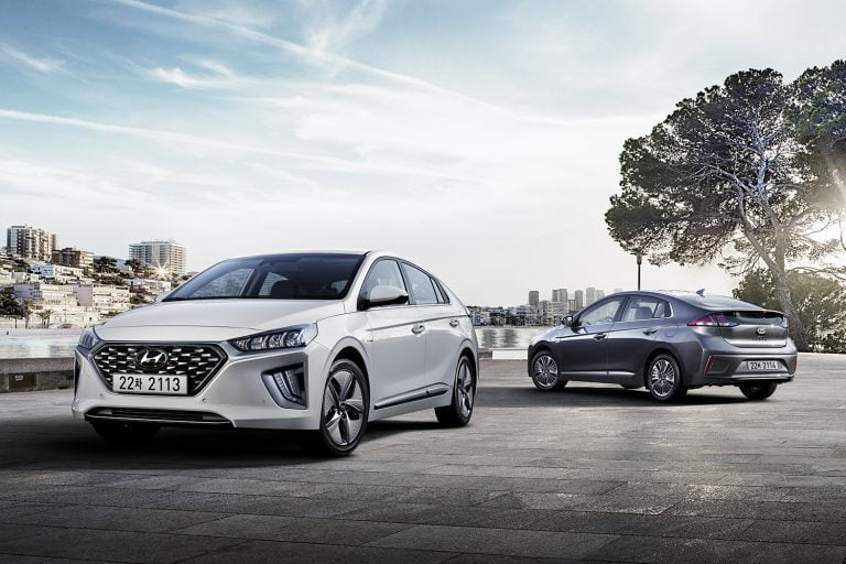 Hyundai Ioniq -mallit uusiutuvat kesän jälkeen