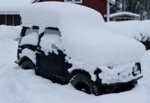 Hiihtokeskuksiin autojen sulatuspalvelua!