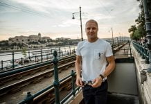 Keskiviikkona mahdollista huutaa itselleen Valtteri Bottaksen ajokengät — tuotto menee autourheilun nuorisotoiminnan hyväksi