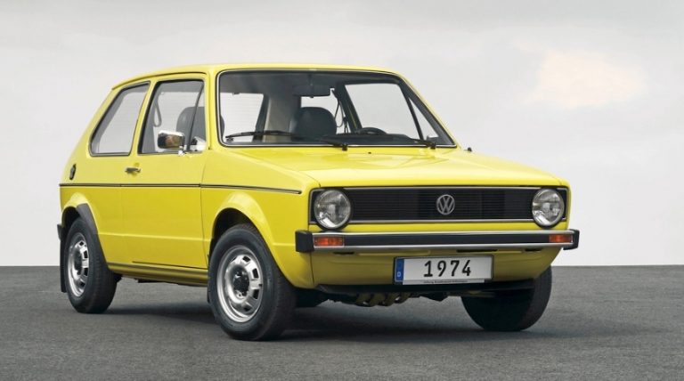 Tänään on juhlapäivä Wolfsburgissa — Volkswagen aloitti Euroopan menestyneimmän auton valmistuksen 29.3.1974