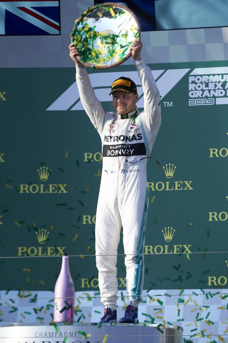 F1: Komea lista — Bottas johtaa nyt F1-sarjaa kahdeksalla pisteellä