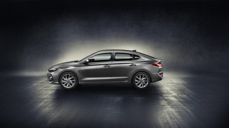 Hyundai avaa syksyllä digitaalisen autojen esittelypaikan Lohjalla