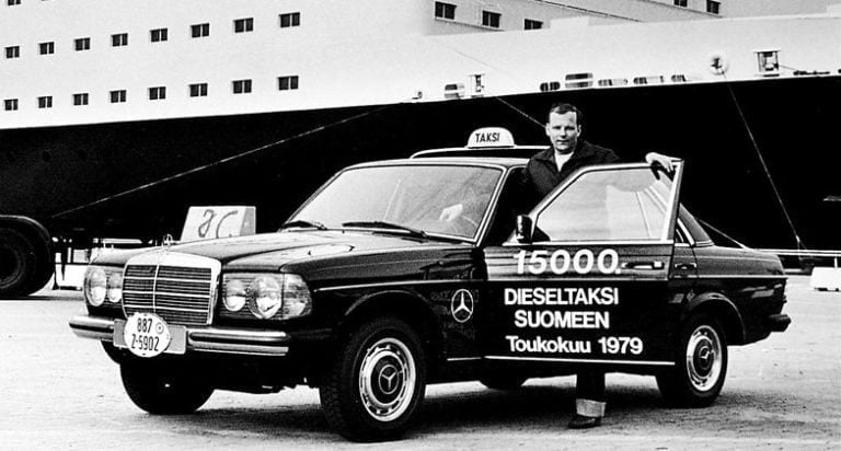 Päivän taksiauto: Suomeen tuotu 15 000. Mercedes-Benz -dieseltaksi