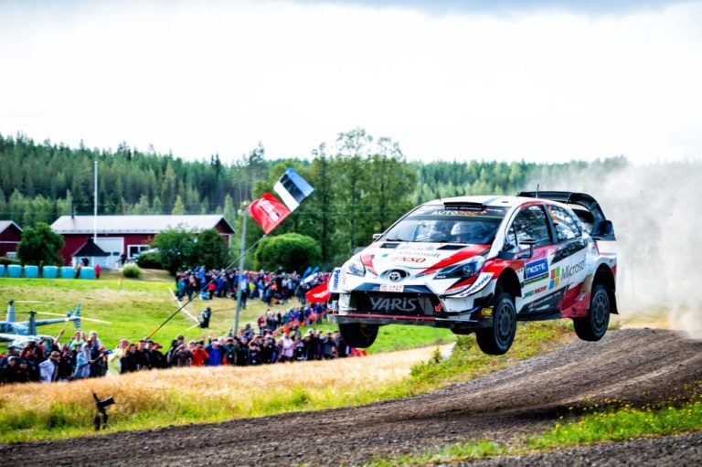 WRC: Kohti voittoa ajava Ott Tänak oli syystäkin iloinen WRC: Kohti voittoa ajava Ott Tänak oli syystäkin iloinen