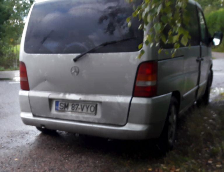Sipoon omakotimurtautujien auto löytynyt — poliisi kiittää vihjeistä