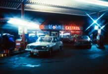 Päivän taksiauto: Volvo 244 Unionin huoltamolla
