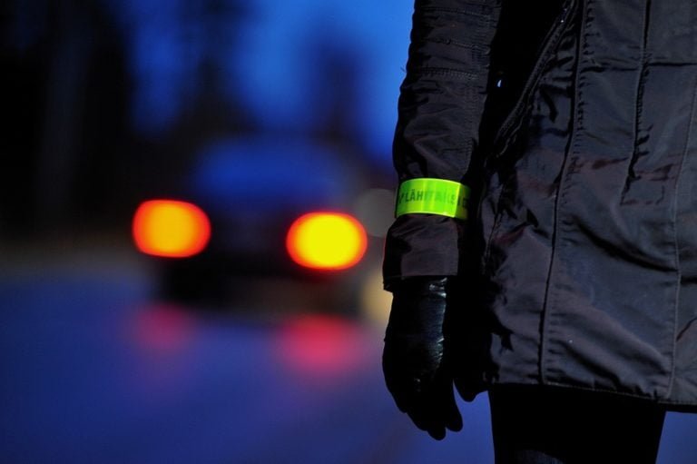 Vuoden pimein aika on nyt — nyt tarvitaan lisävalppautta liikenteessä