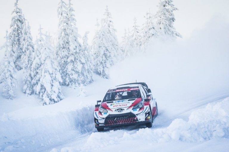 WRC: Hyundait kärjessä Rovaniemen MM-rallin ensimmäisen pätkän jälkeen