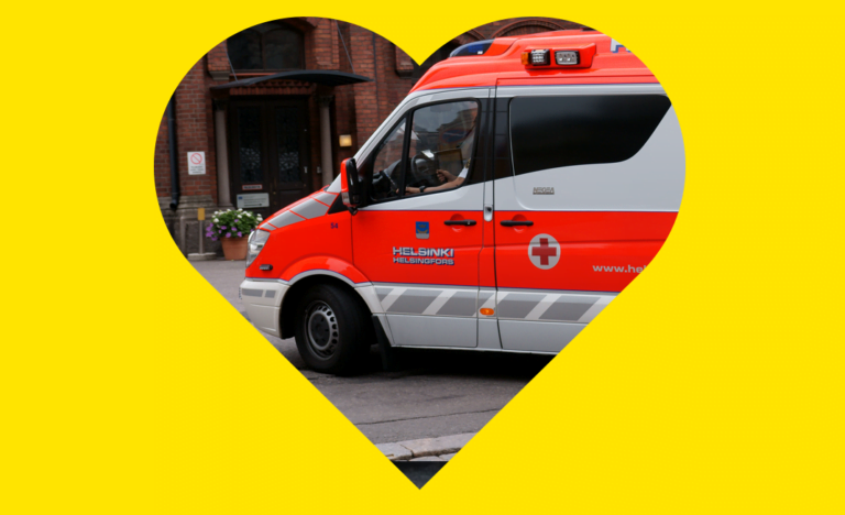 Ambulanssiin saa nyt rengasrikon sattuessa uuden renkaan ilmaiseksi asennuksineen