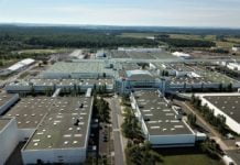 Mercedes-Benz etsii ostajaa Ranskan Smart-tehtaalleen