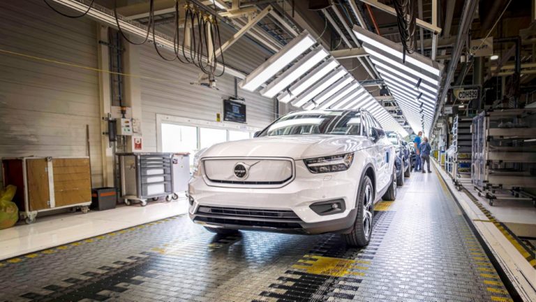 Volvon ensimmäisen sähköauton valmistus käynnistyi tänään — kaikki tämän vuoden autot jo myyty