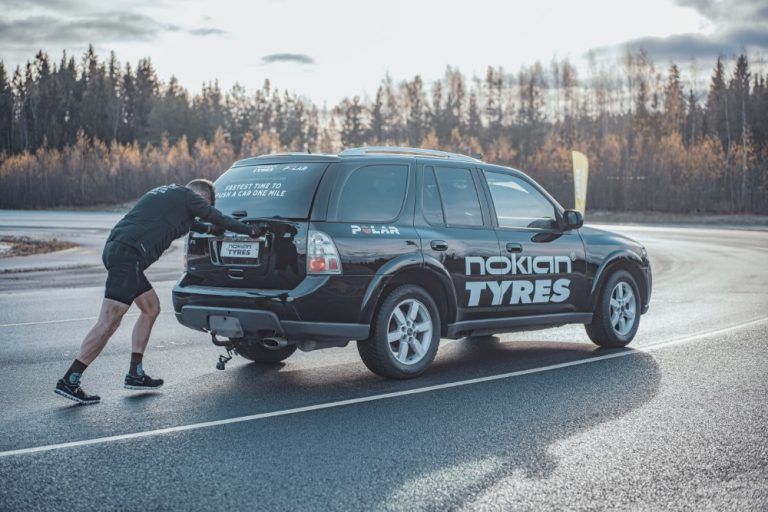 Suomessa tehty uusi autontyönnön maailmanennätys
