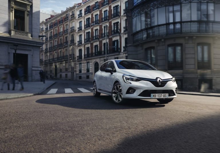 Renault Clio E-Tech Hybrid on hinnoiteltu — ensimmäiset autot Suomeen vielä tänä vuonna