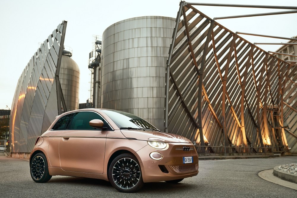 Uusi Fiat 500 s hk auto Myyntiin My s Suomessa Edullisin Versio 