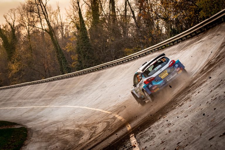 WRC: Jari Huttunen voitti WRC2-luokan Monzan MM-rallissa