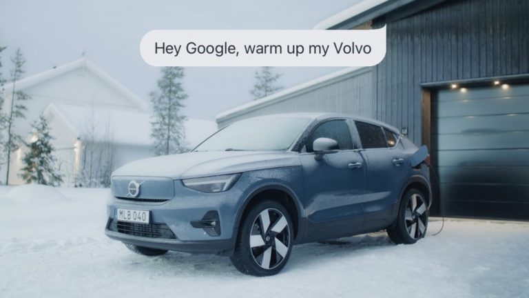 Volvo Car integroi autonsa Google Assistant -yhteensopivien laitteiden kanssa