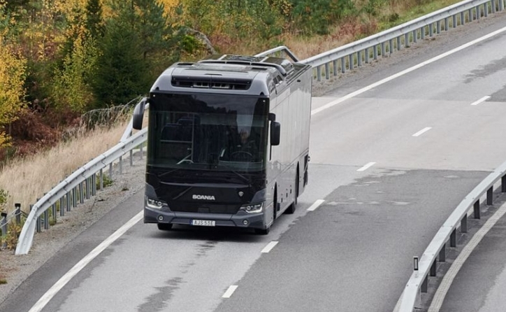 Scania esittelee uuden Scania Interlink -kaupunkibussin