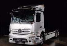 Daimler Truck rakentaa uuden akkujen tuotantolinjan Mannheimin tehtaalle