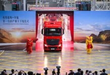 Daimler Truck aloitti kuorma-autovalmistuksen Kiinassa