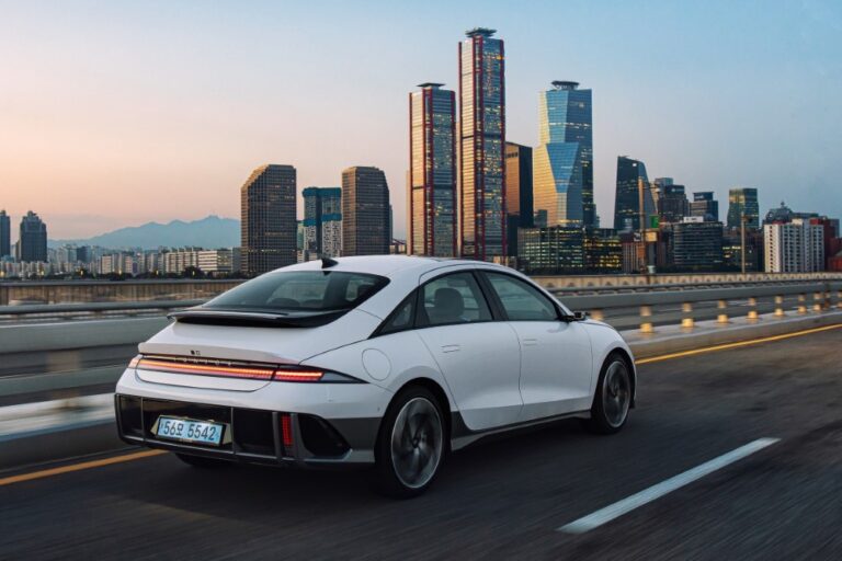 Hyundai Ioniq 6 kulkee yli 600 km yhdellä latauksella