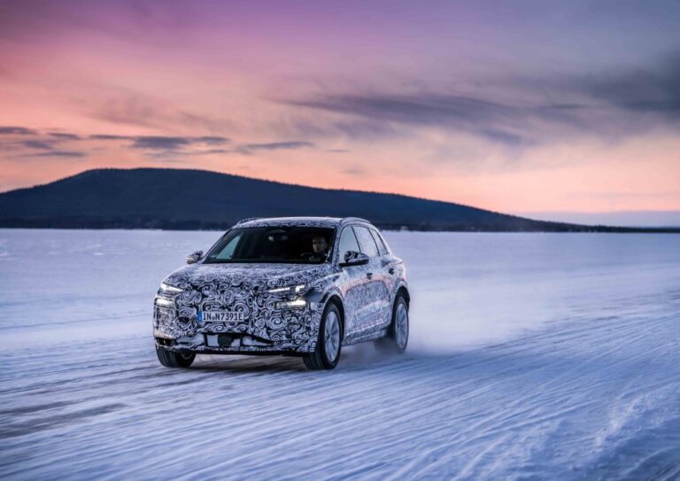 Audin sarjatuotantoon tähtäävä Q6 e-tron talvitesteissä Lapissa