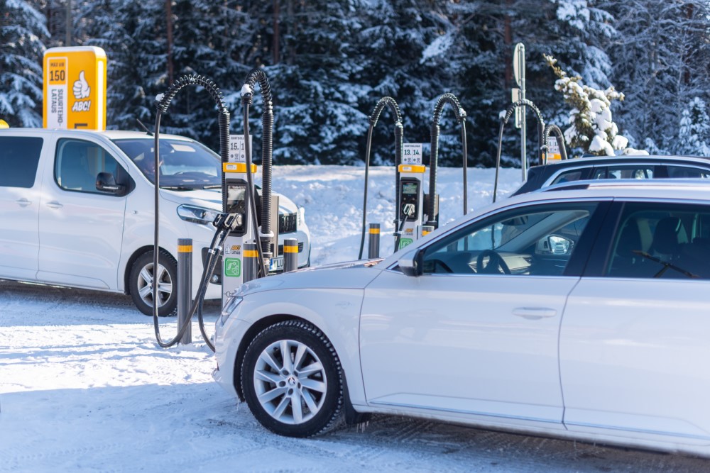 ABC-lataus Avaa Noin 500 Uutta Latauspistettä — Suurin Osa Uudenmaan ...