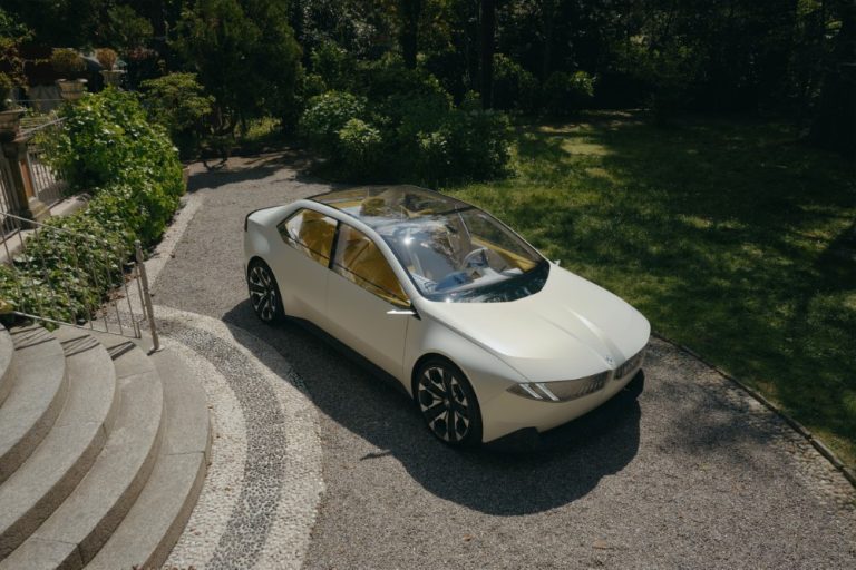 Tältä näyttää BMW:n tulevaisuuden visio