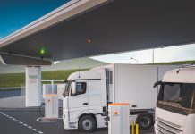 Kempowerilta megawattilatausjärjestelmänsä sähkörekoille Euroopassa