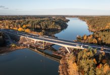 Hessundinsalmen sillan rakentamisessa syntyi ainutlaatuisia ratkaisuja