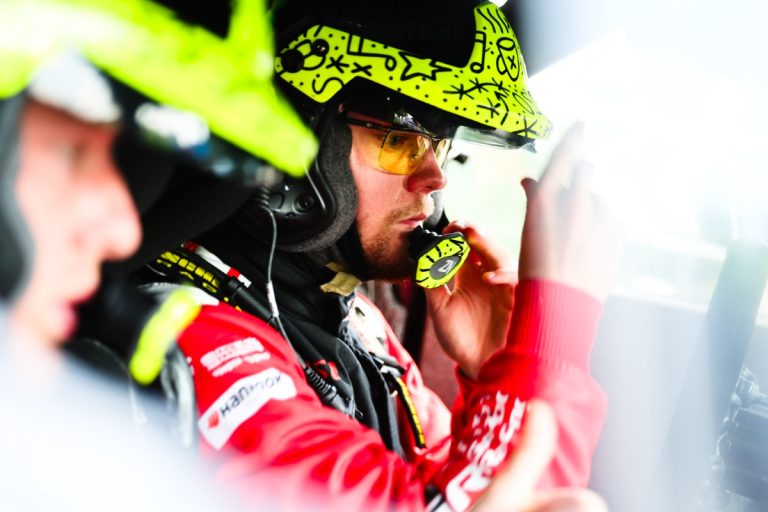 WRC: Safari-rallissa isoja eroja ensimmäisen päivän päätteeksi