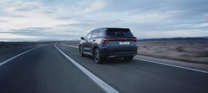 MGS5 takaviisto Kuva MG