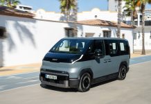 Kia PV5 Passenger -malliston 7-paikkainen versio on nyt hinnoiteltu ja tilattavissa!