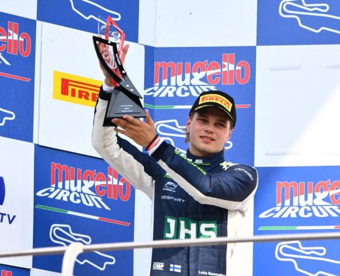 Luka Sammalisto Mugello palkintopalli 2026 Kuva Fotospeedy