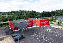 Autoklinikka laajeni tänään Kouvolaan
